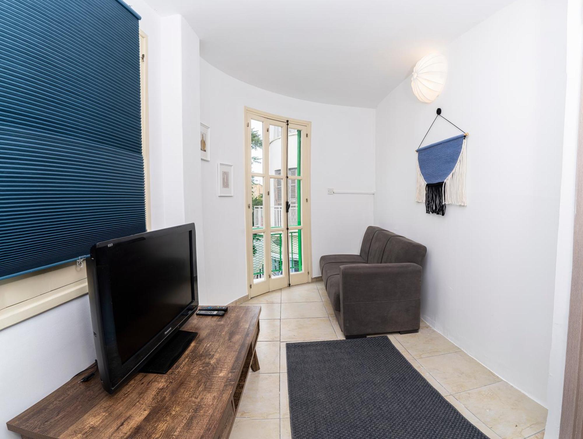 Private Room In Shared Flat Nicosie Extérieur photo