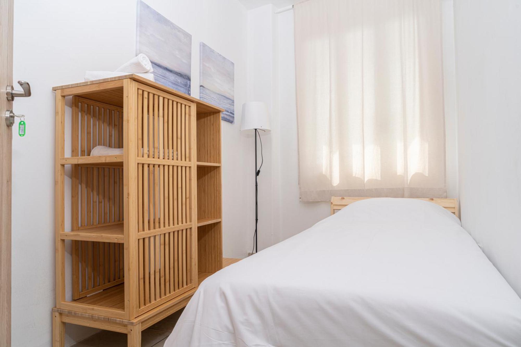 Private Room In Shared Flat Nicosie Extérieur photo